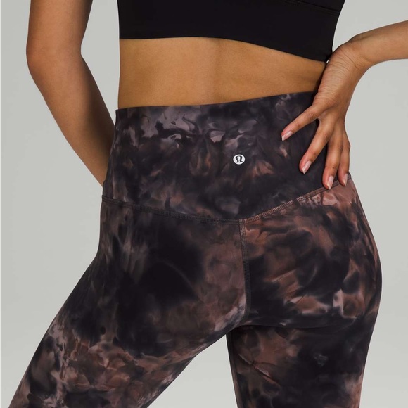 LULULEMON Align Crop 21” - Picture 4 of 10